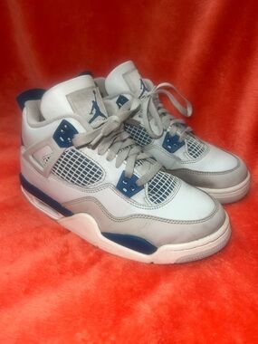 Sold Out!! Air Jordan 4 Retro GS 'Military Blue' 2024 5Y